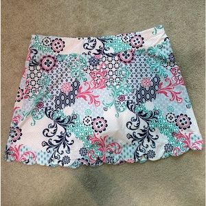 Lillie Green Scallop Edge Skort EUC